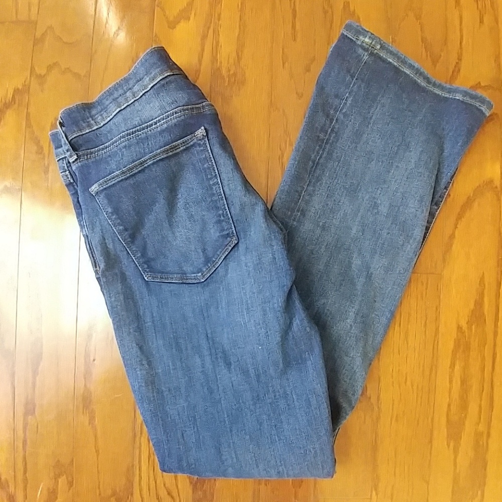 Gap boot cut jeans size 28R, 6